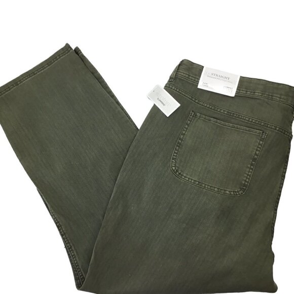 Signature Slimming NWT C&B Straight Relaxed Fit High Rise 24W The Perfect Jean - Picture 4 of 7